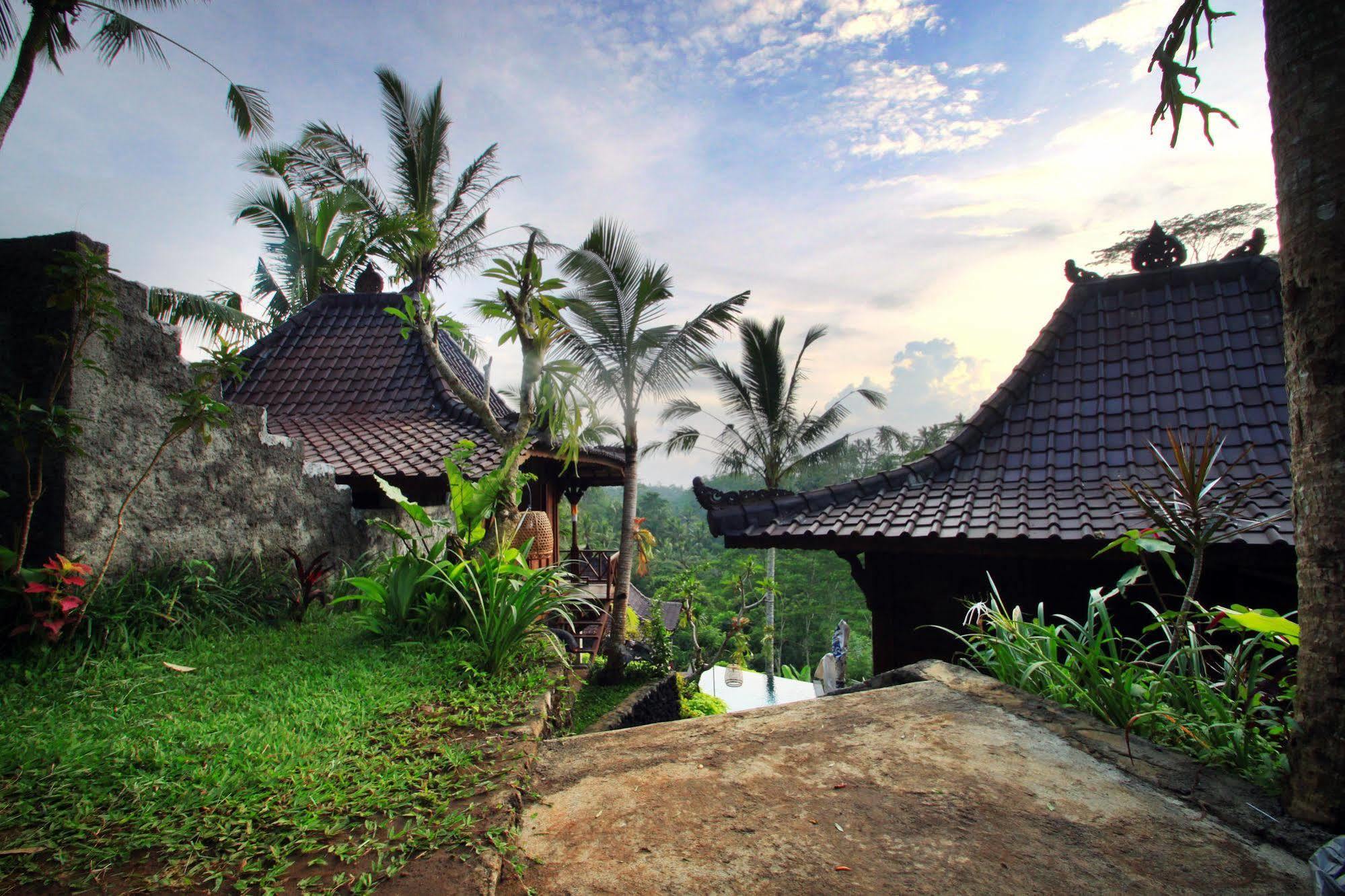 Ubud Jungle Holy Water Exterior photo